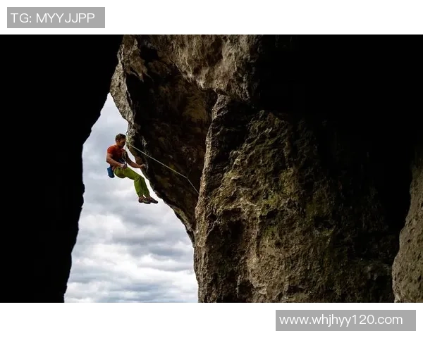 南京攀岩队与广州攀岩队比赛复盘分析及经验总结